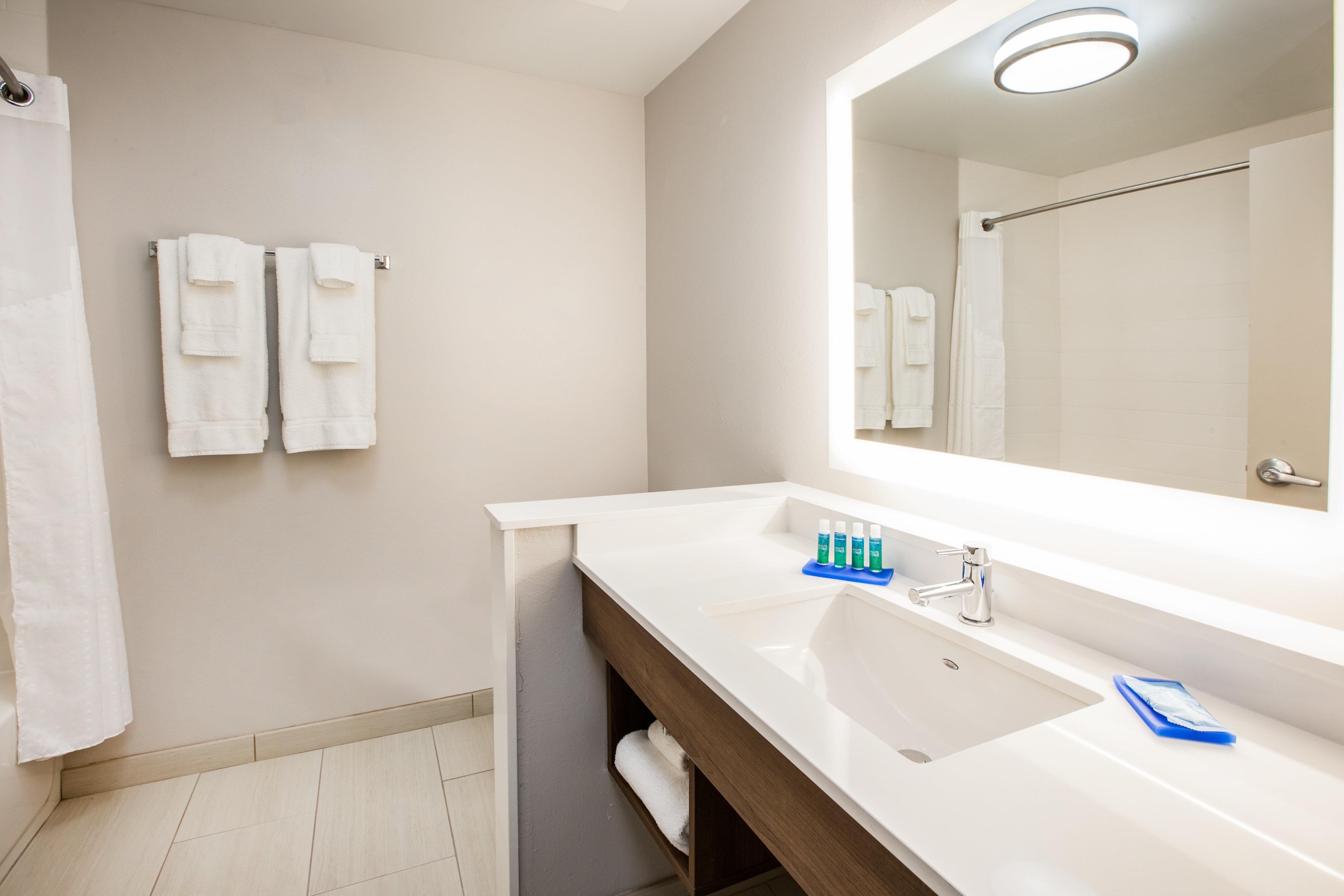 Holiday Inn Express Hotel & Suites Murray By Ihg Bagian luar foto